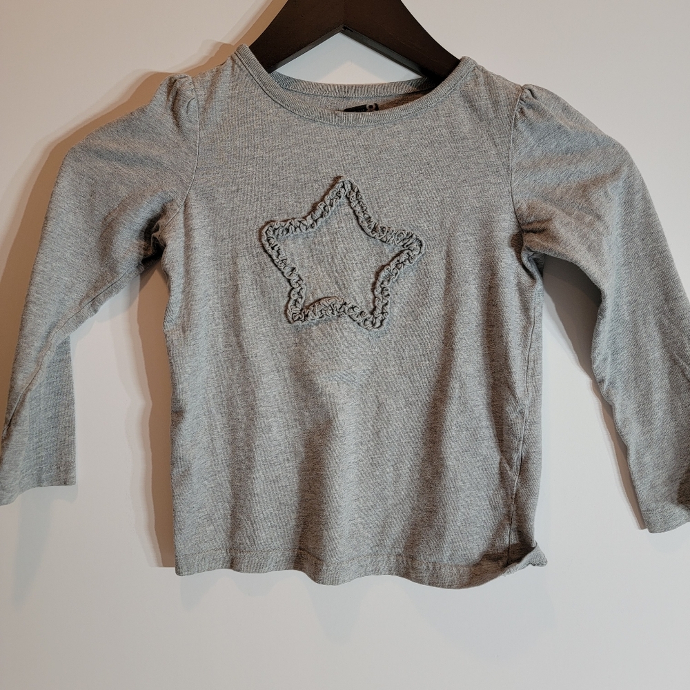 Girls Long Sleeve Crazy 8 shirt Size S(5-6)